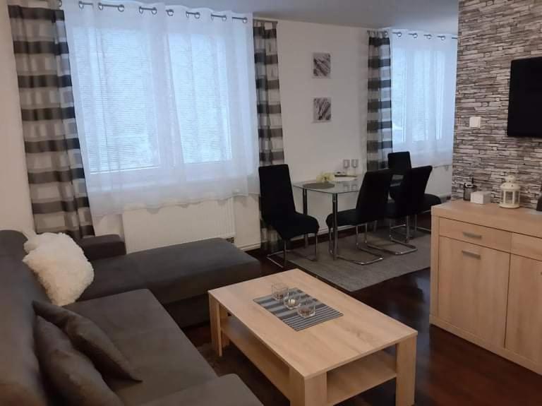 Apartman Pod Hradem Znojmo Exterior photo